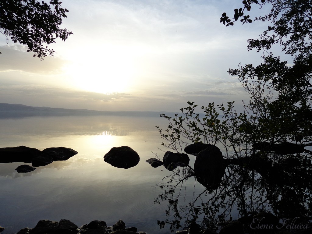 Lago Sabatino, veduta da Bracciano. Settembre 2015.