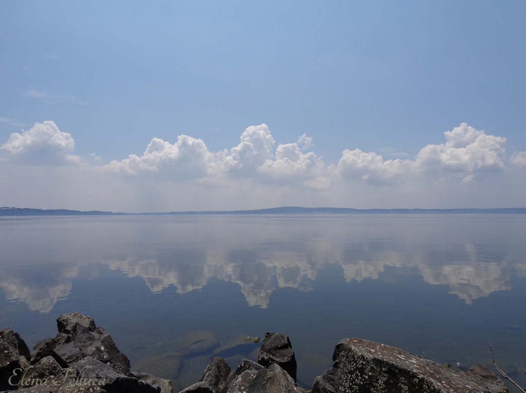 Lago Sabatino, veduta da Trevignano Romano. Giugno 2015.