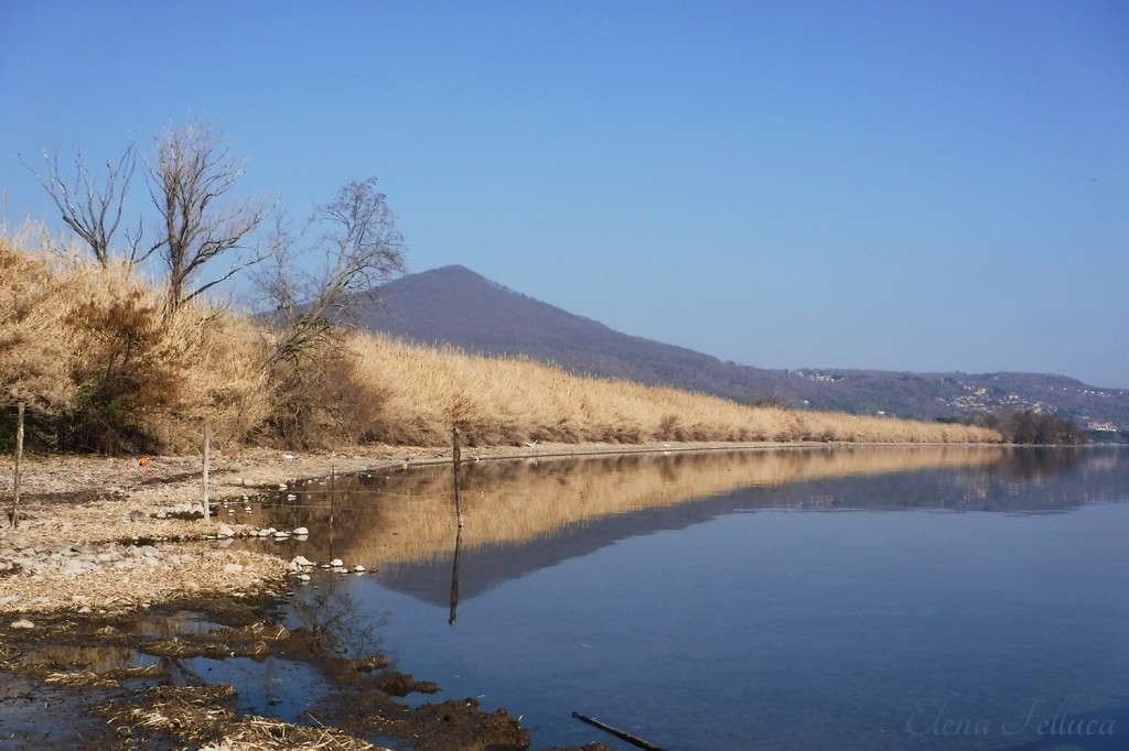 Lago Sabatino, veduta da Bracciano. Febbraio 2017.